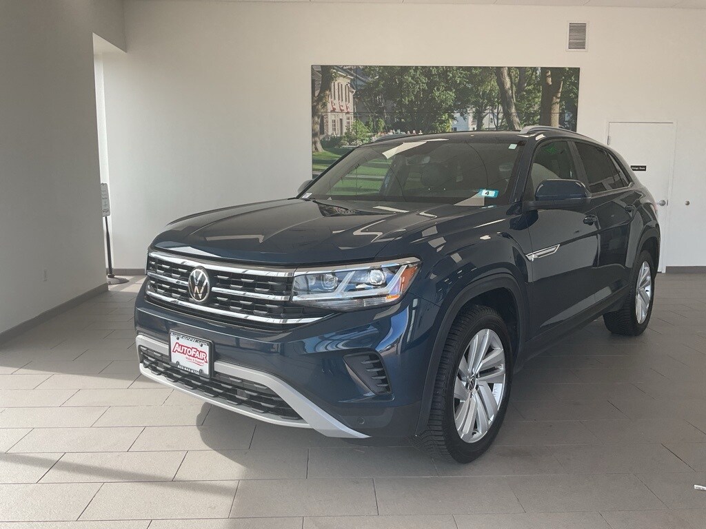 Used 2020 Volkswagen Atlas Cross Sport 2.0T SE w/Technology 4motion SUV