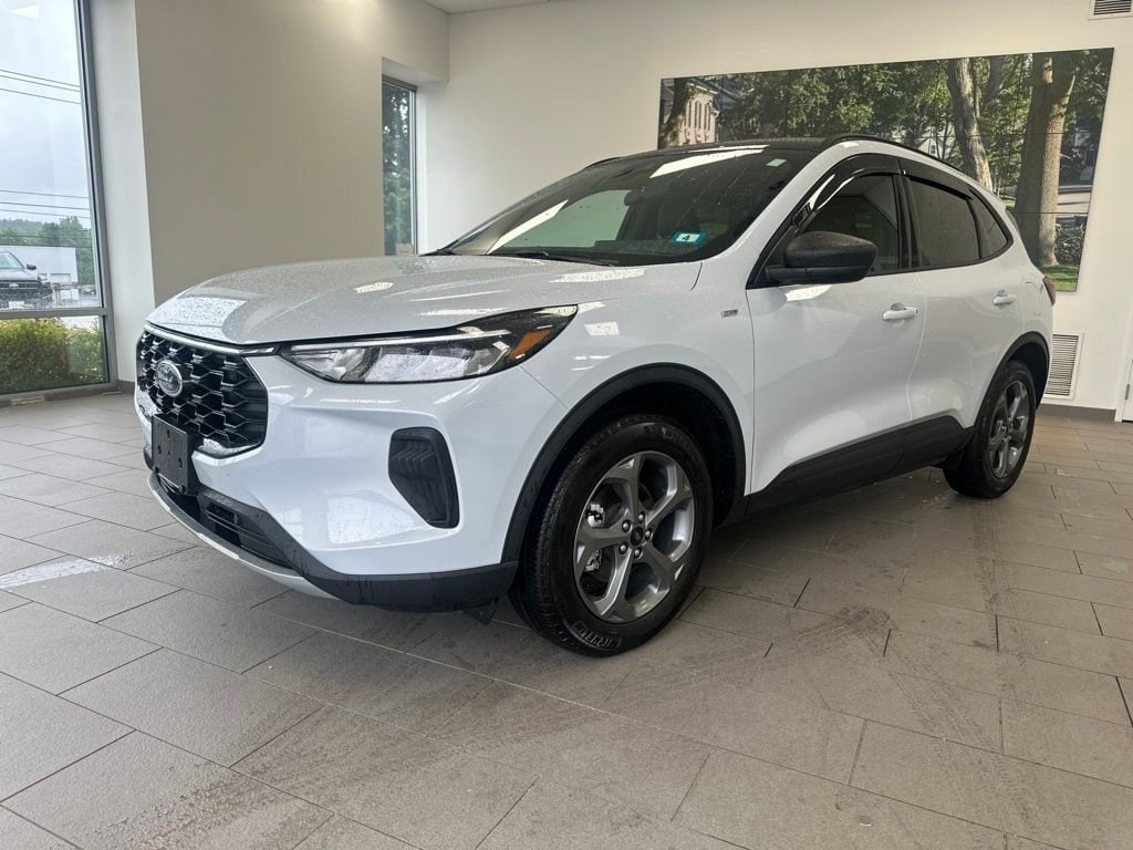Used 2025 Ford Escape ST-Line SUV