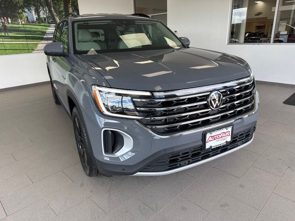 New 2026 Volkswagen Atlas 2.0T SE w/Technology SUV