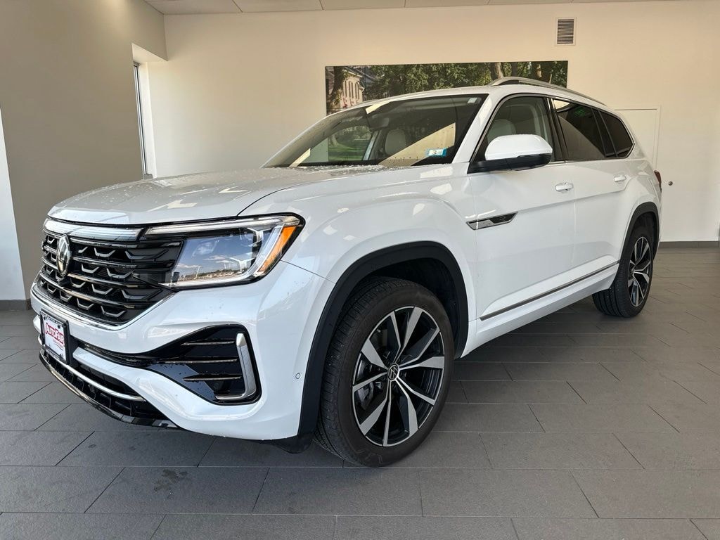 Used 2024 Volkswagen Atlas 2.0T SEL Premium R-Line SUV