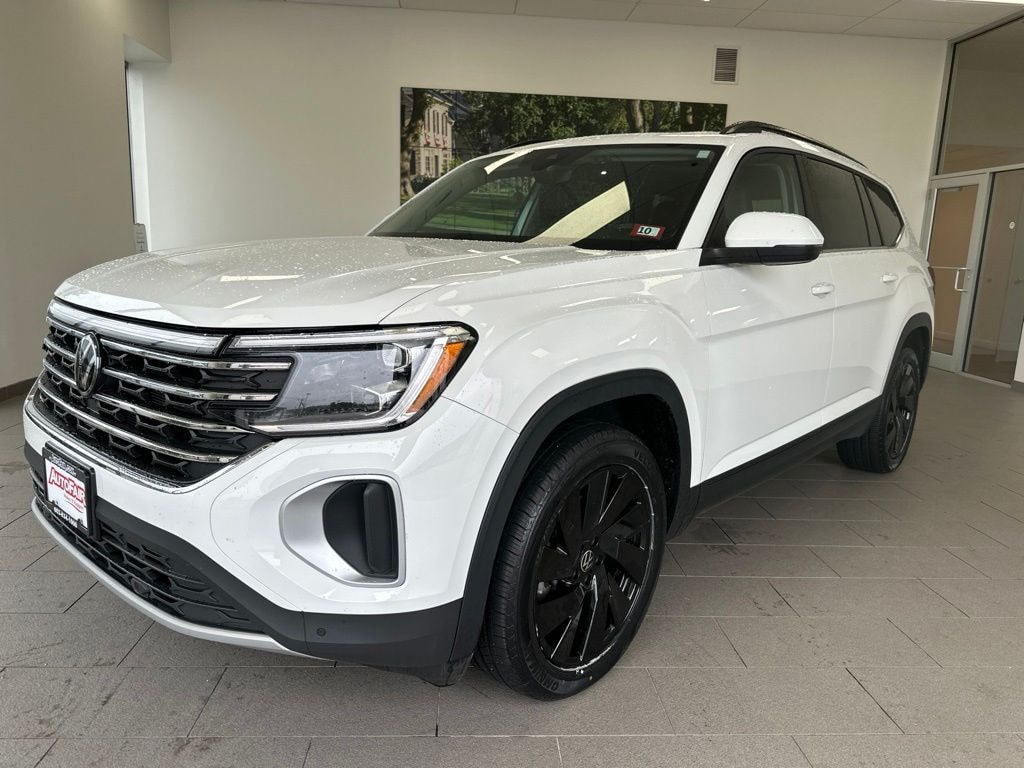 Certified 2024 Volkswagen Atlas 2.0T SE w/Technology SUV