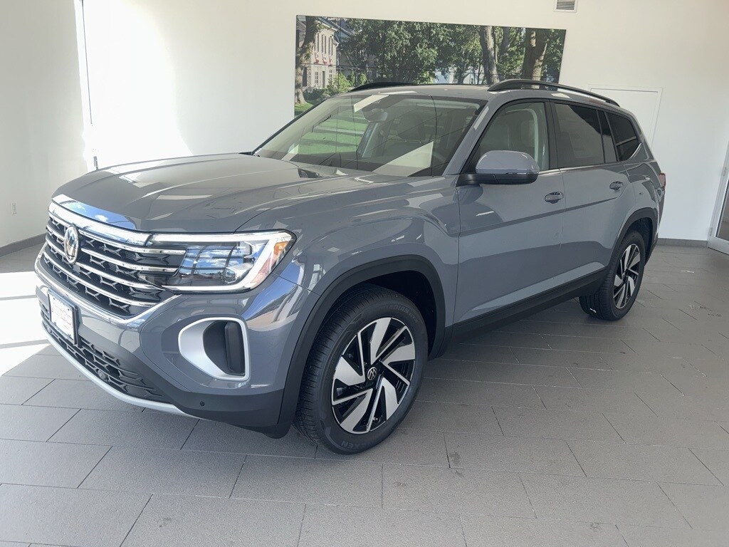 2026 Volkswagen Atlas SE Technology photo 4