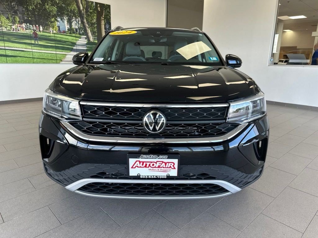 Certified 2024 Volkswagen Taos 1.5T SE SUV