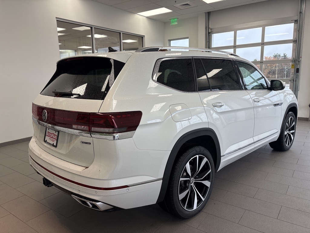 New 2026 Volkswagen Atlas 2.0T SEL Premium R-Line SUV
