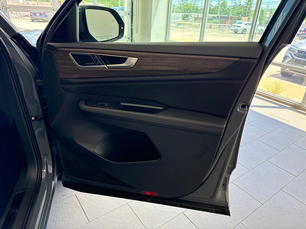 2026 Volkswagen Atlas SEL Premium R-Line - Photo 8