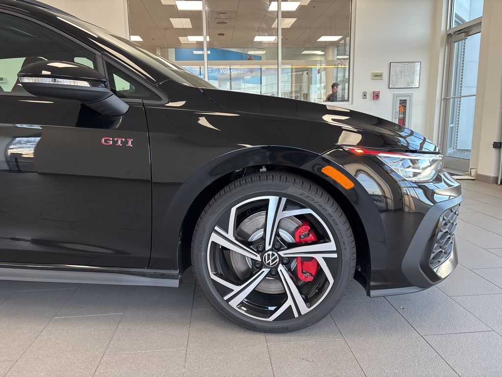 2026 Volkswagen Golf GTI SE - Photo 9