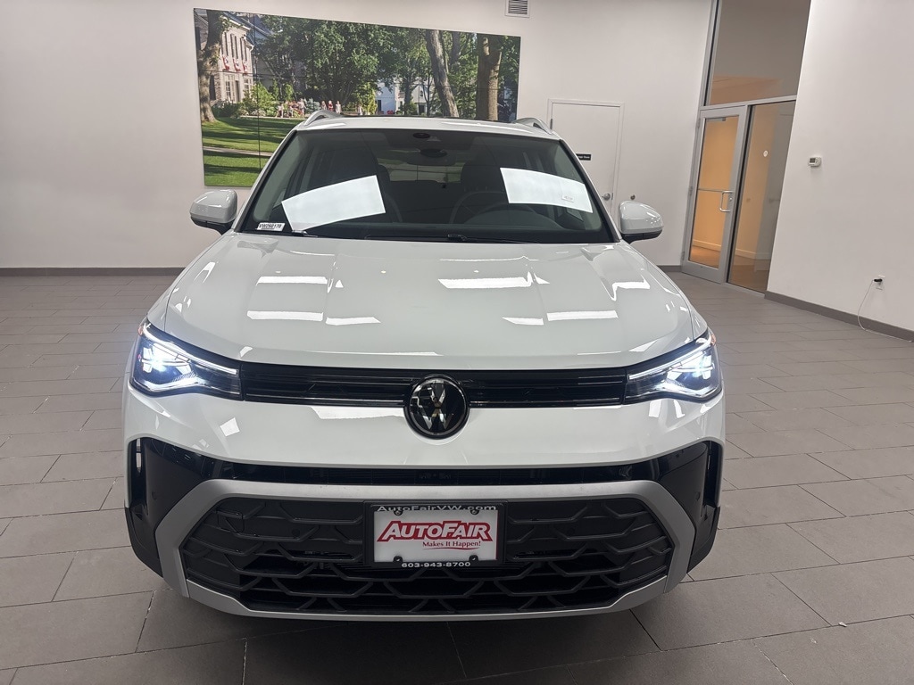 2026 Volkswagen Taos SE's photo