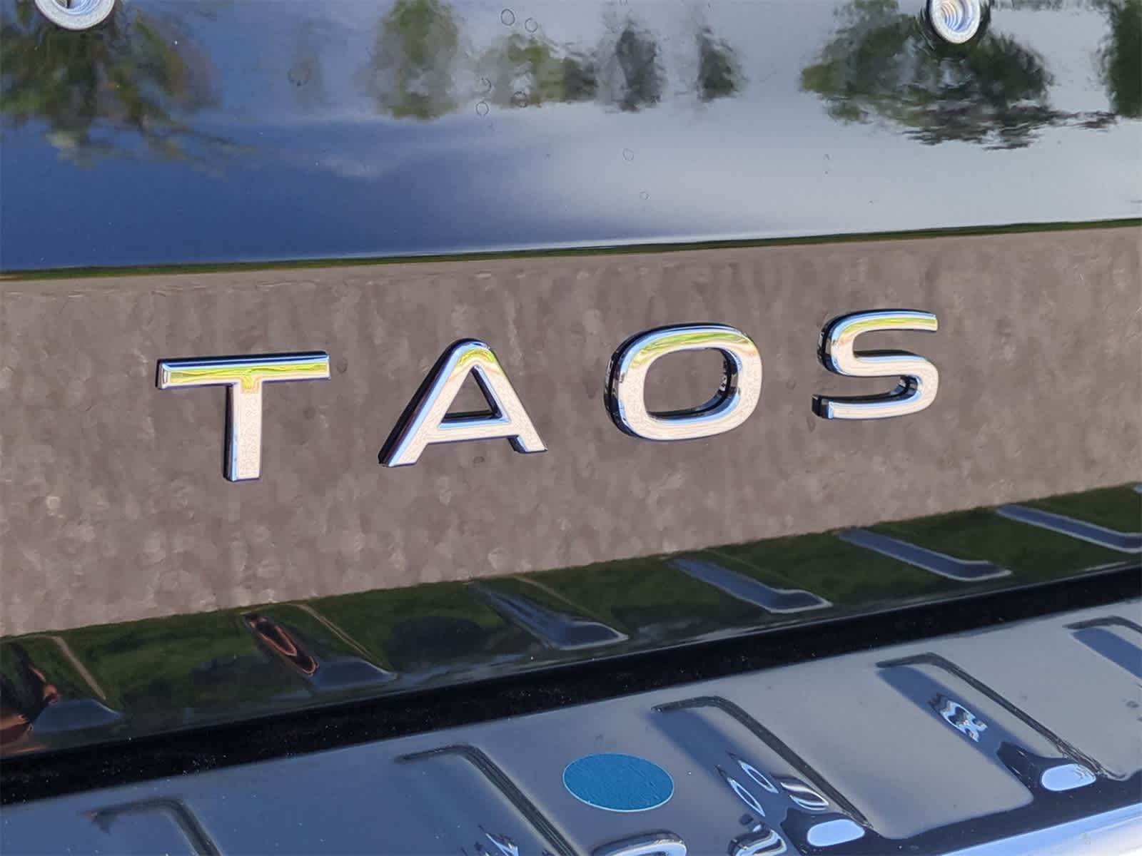 Thumbnail: 2025 Volkswagen Taos - 13