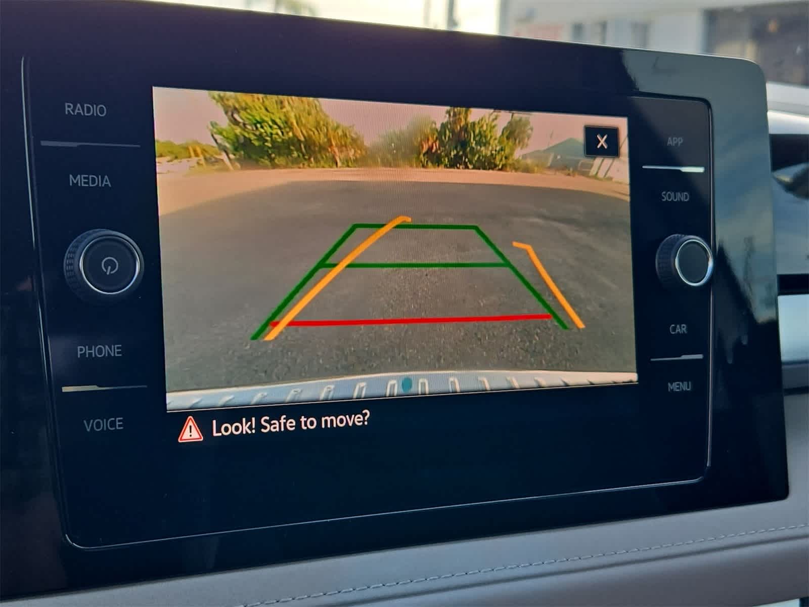 Thumbnail: 2025 Volkswagen Taos - 30