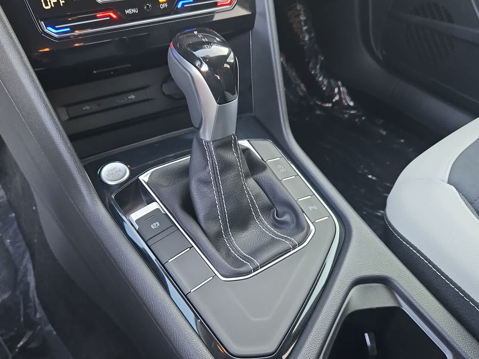 Thumbnail: 2025 Volkswagen Taos - 31