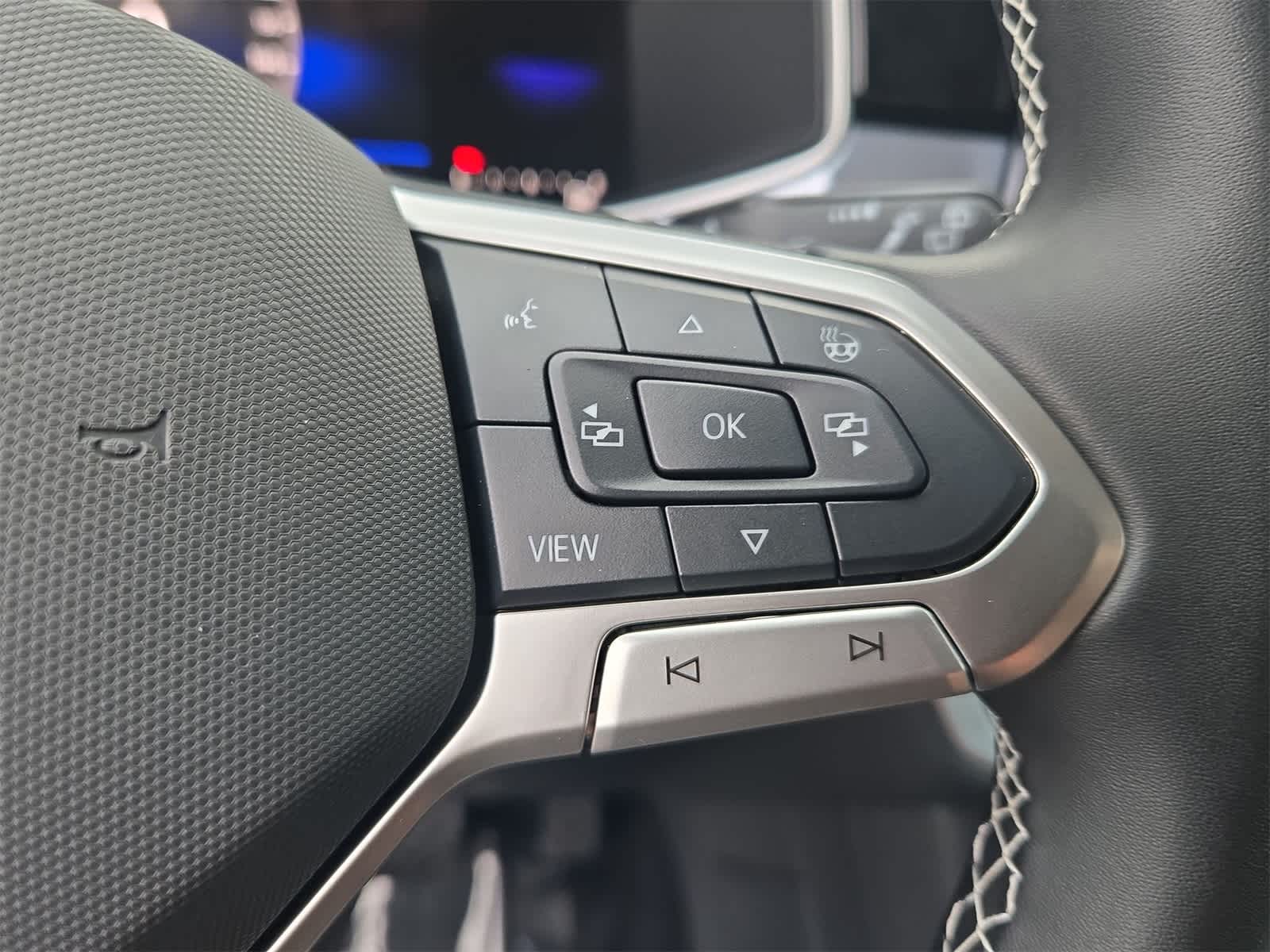 Thumbnail: 2025 Volkswagen Taos - 24