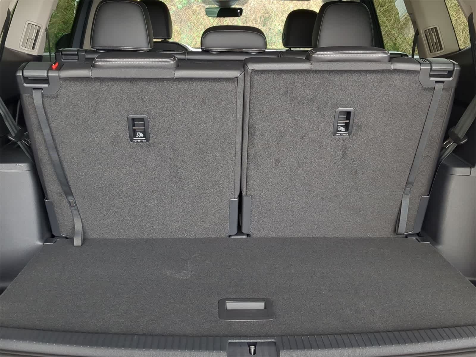 Thumbnail: 2025 Volkswagen Atlas - 34