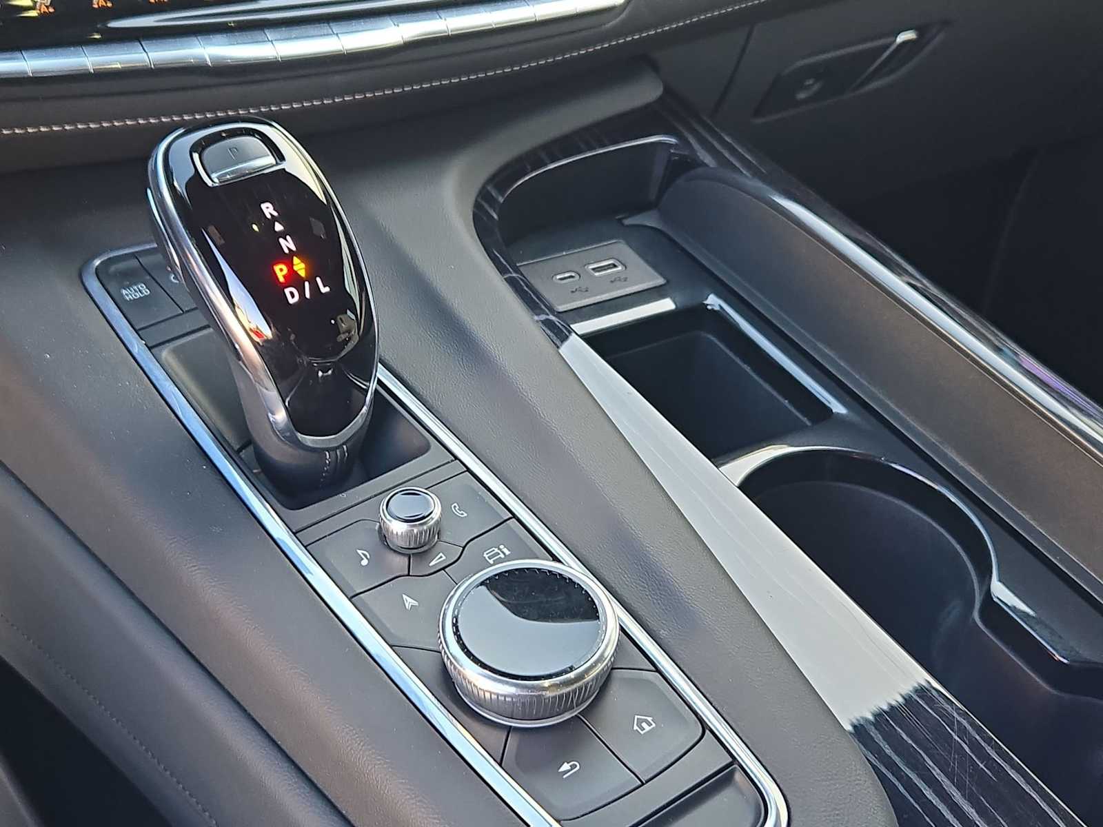 Thumbnail: 2021 Cadillac Escalade - 34