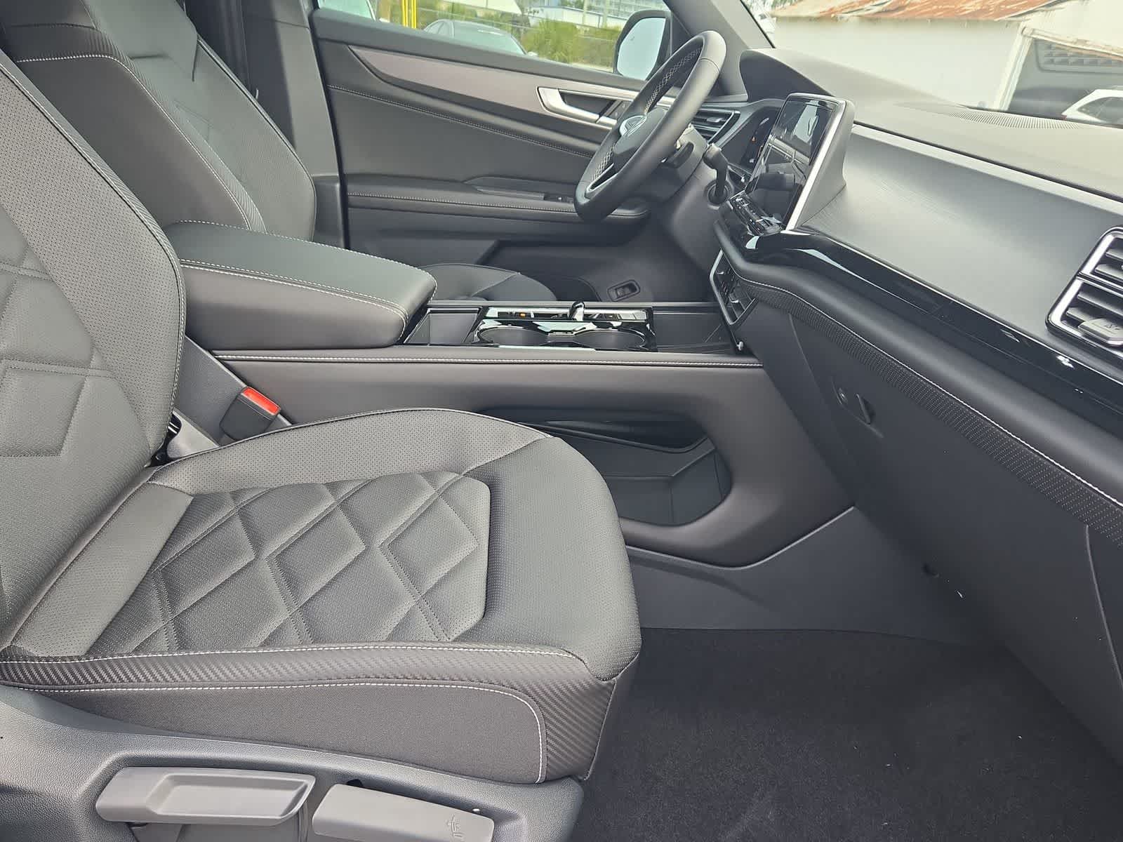 Thumbnail: 2026 Volkswagen Atlas - 21