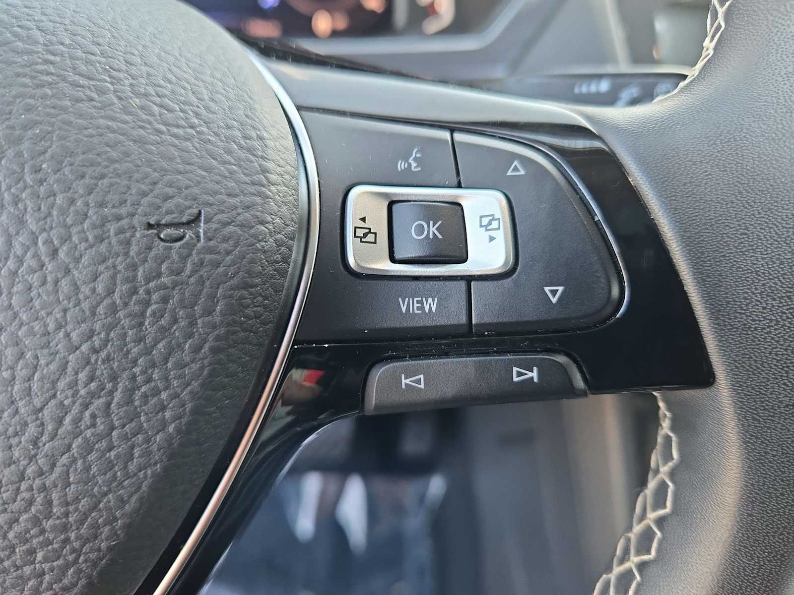 Thumbnail: 2021 Volkswagen Tiguan - 27