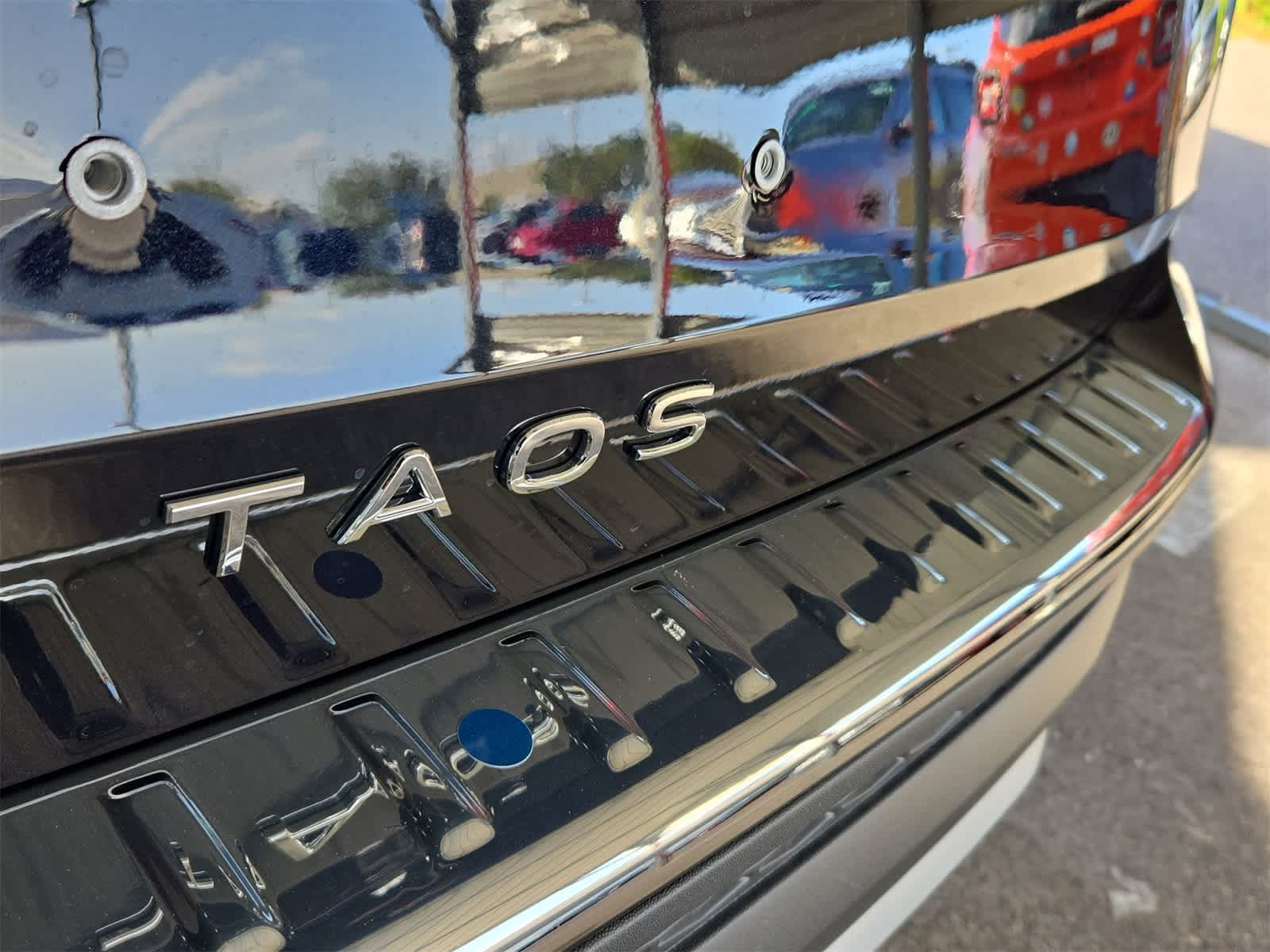 Thumbnail: 2025 Volkswagen Taos - 13