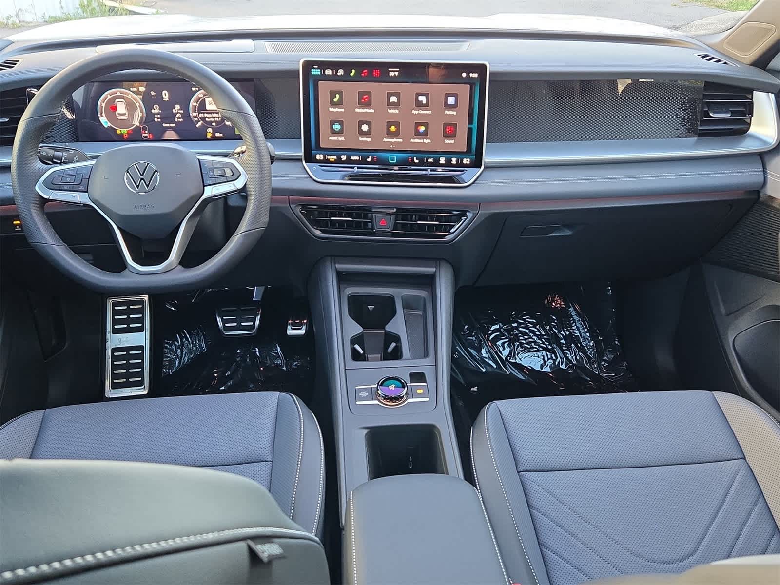 Thumbnail: 2026 Volkswagen Tiguan - 16