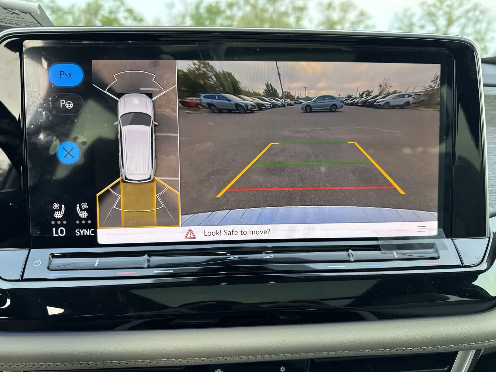 Thumbnail: 2026 Volkswagen Atlas - 29