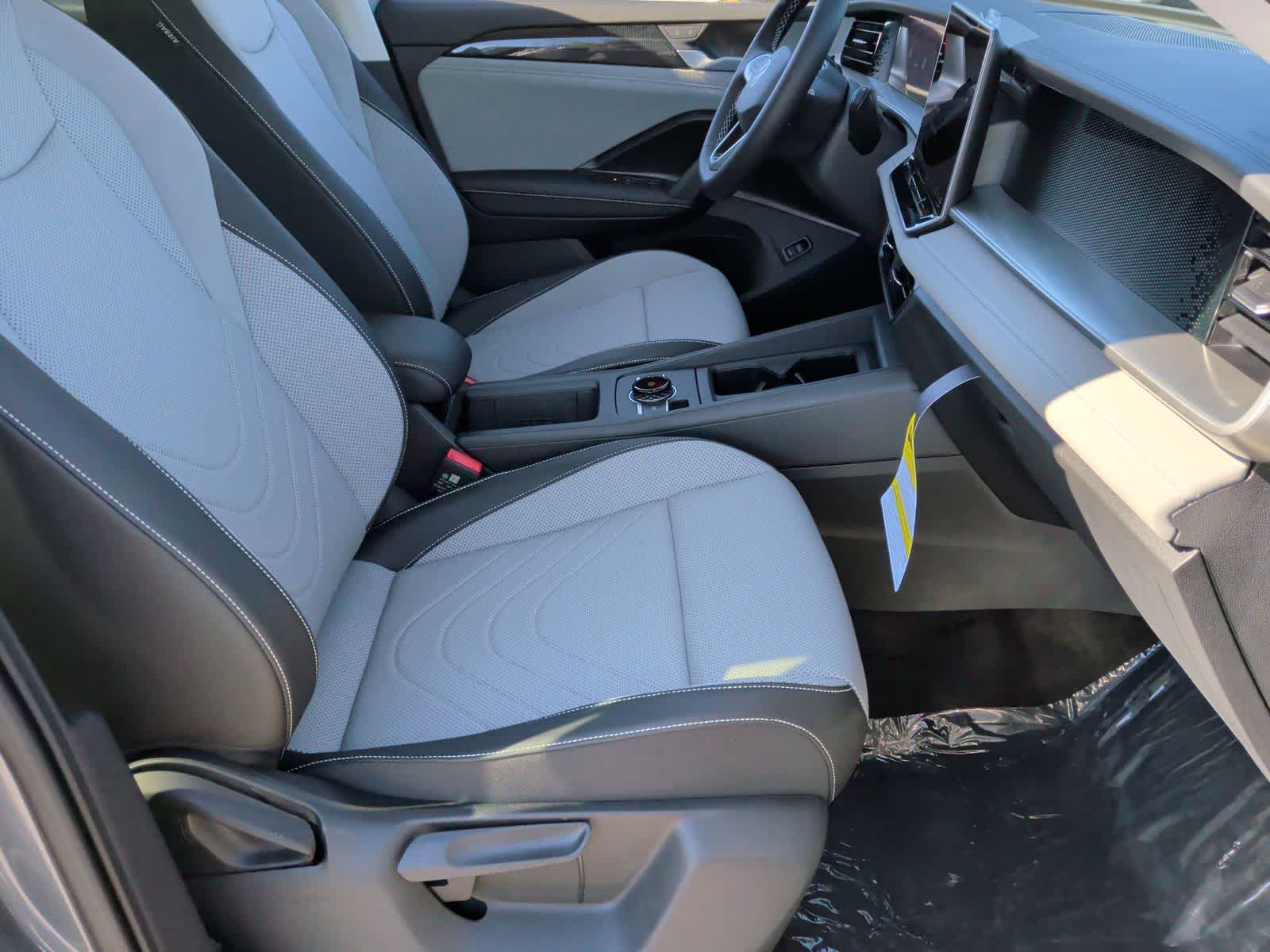 Thumbnail: 2026 Volkswagen Tiguan - 21