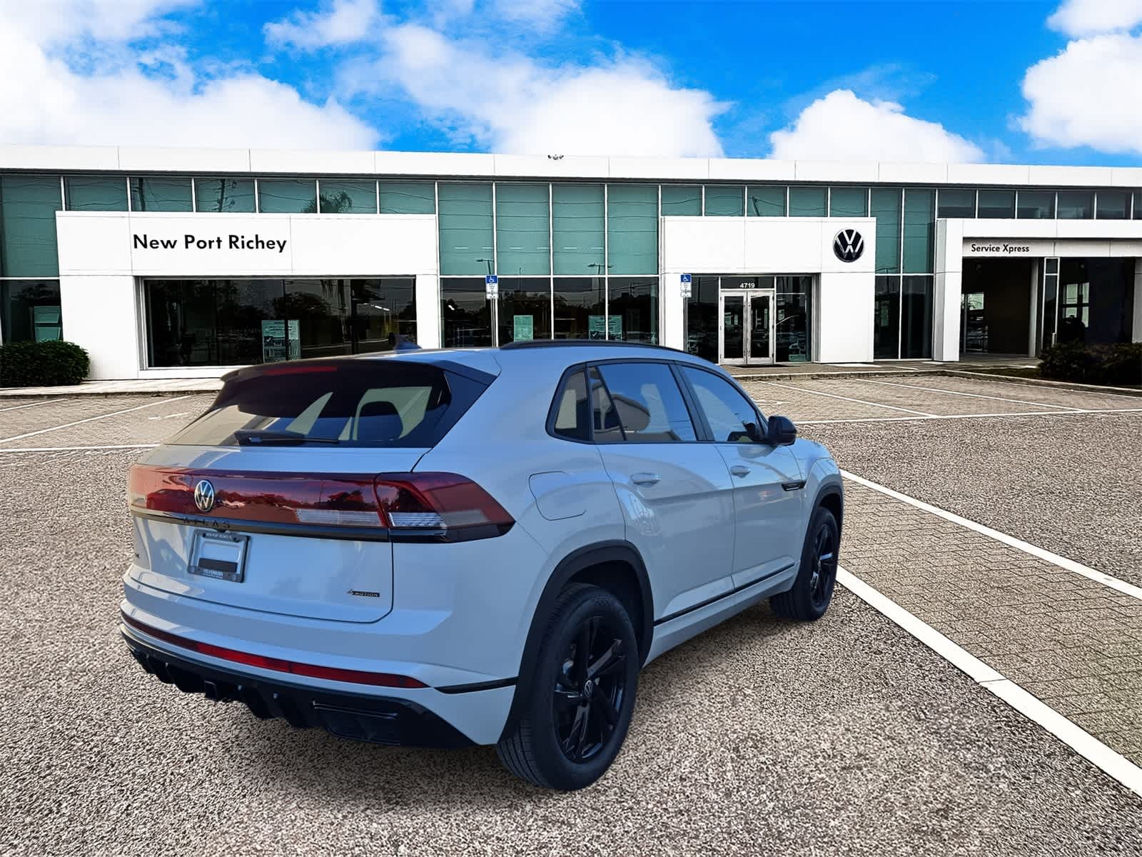 Thumbnail: 2026 Volkswagen Atlas - 8