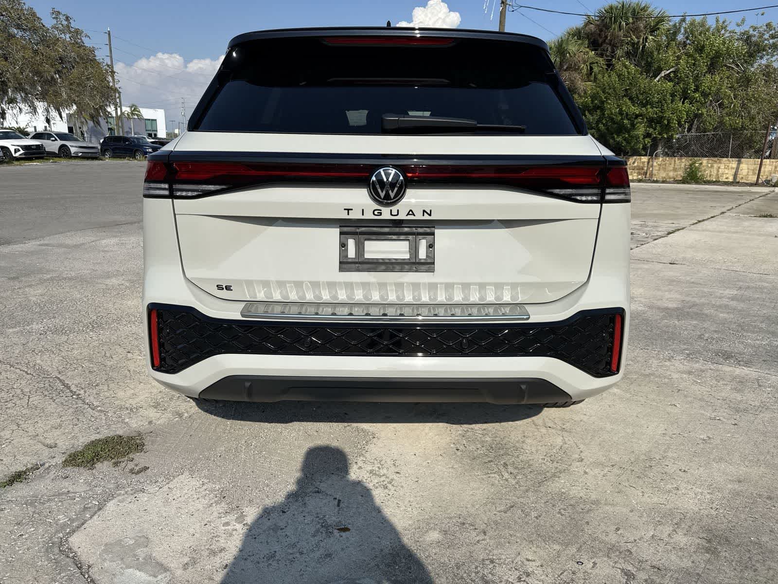 Thumbnail: 2026 Volkswagen Tiguan - 5