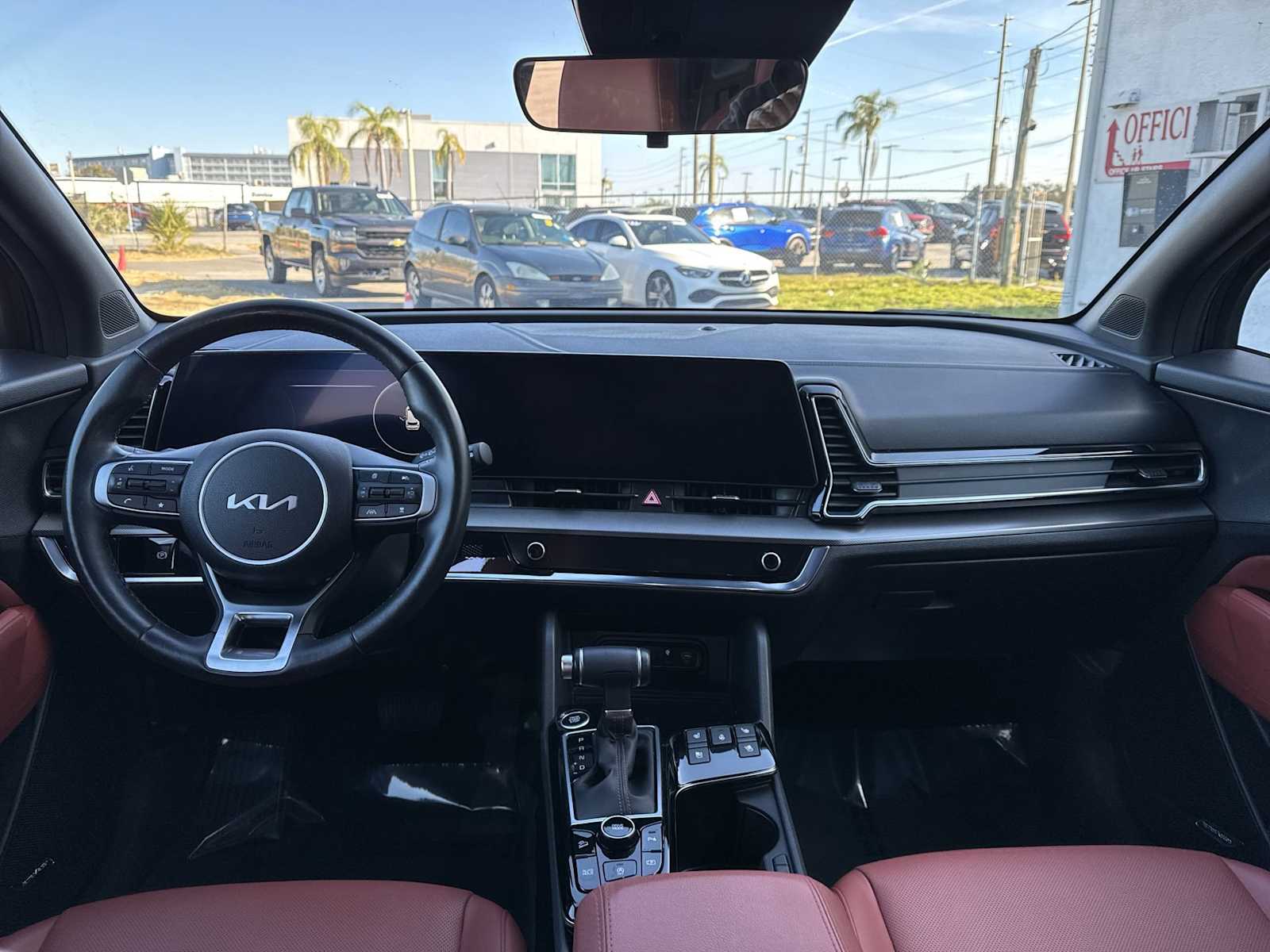 Thumbnail: 2023 Kia Sportage - 14