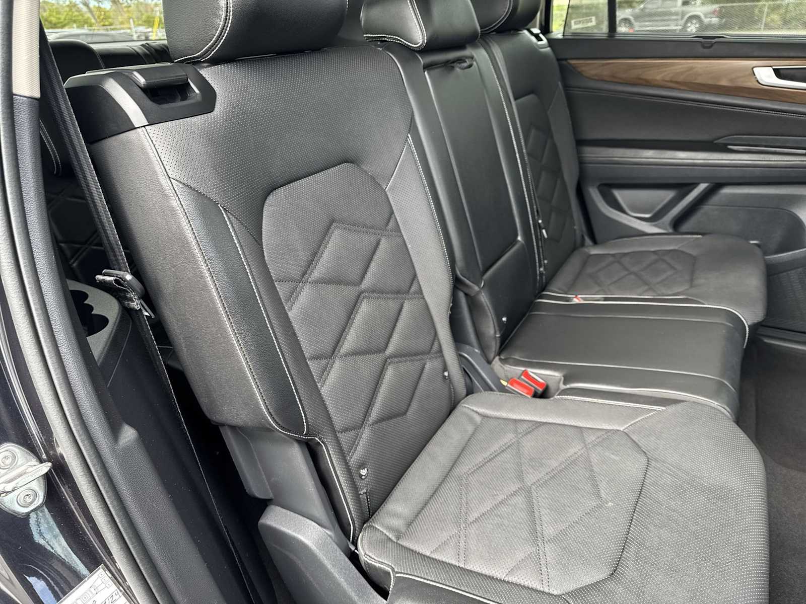 Thumbnail: 2024 Volkswagen Atlas - 19