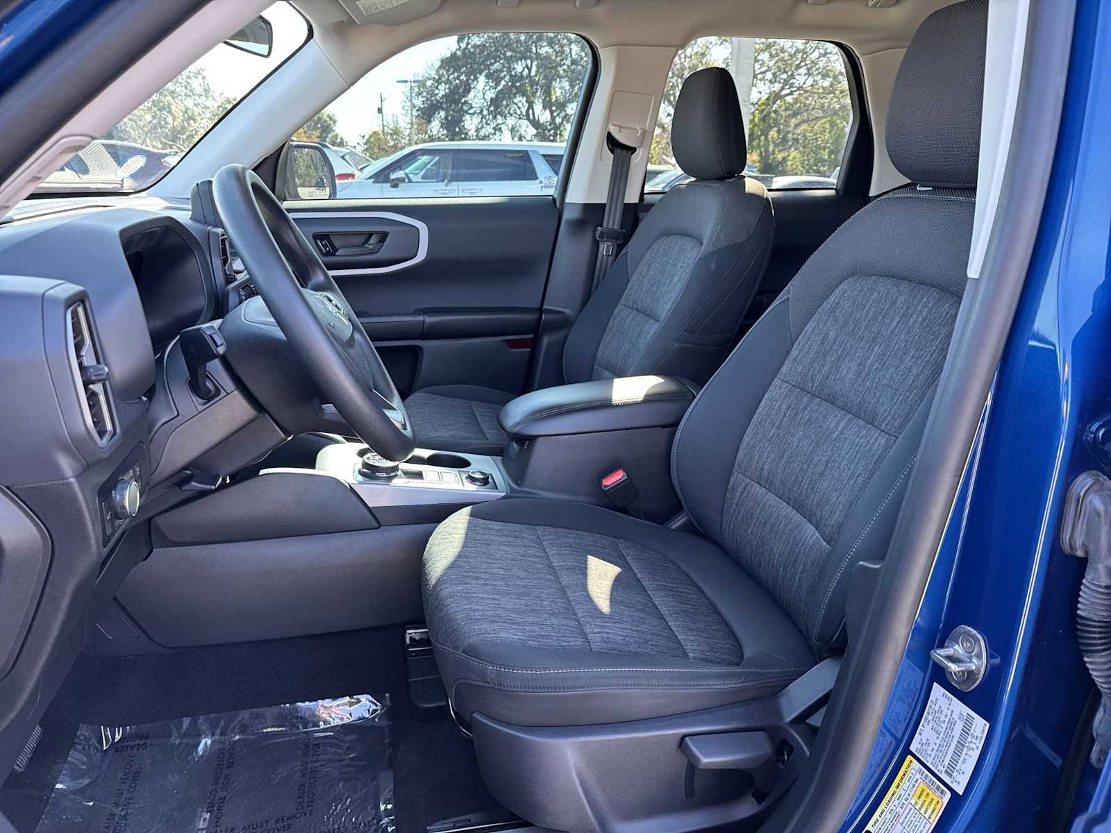 Thumbnail: 2023 Ford Bronco Sport - 15