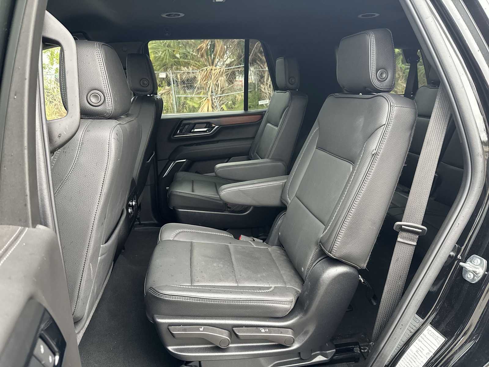 Thumbnail: 2025 GMC Yukon - 17