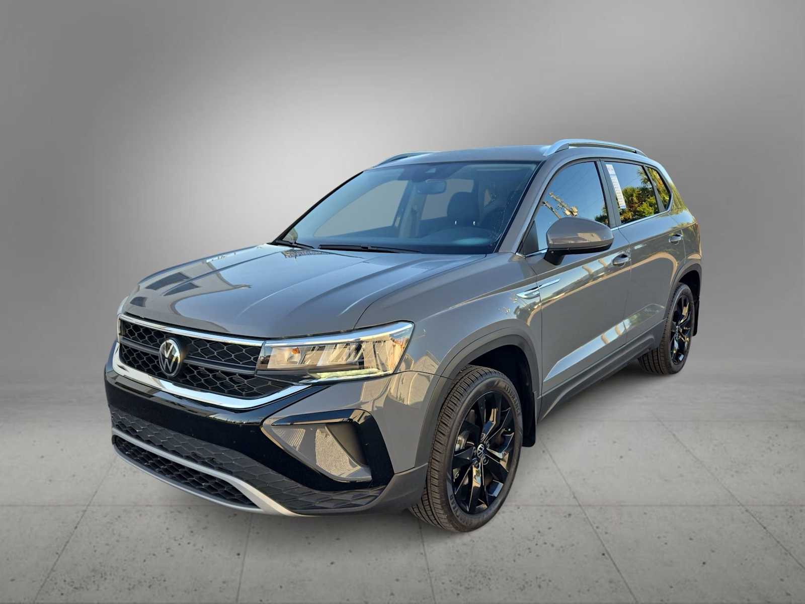 Thumbnail: 2024 Volkswagen Taos - 4