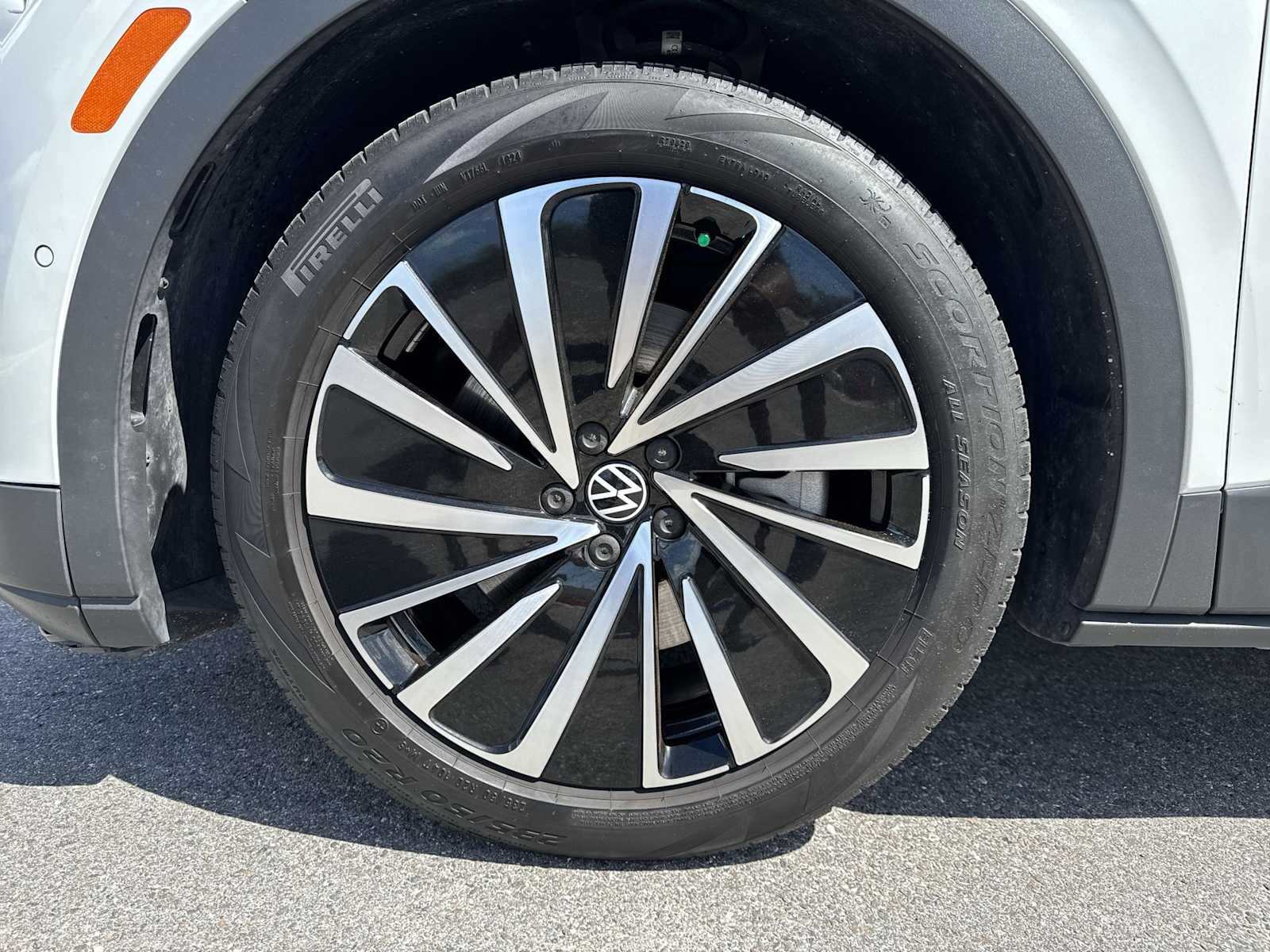 Thumbnail: 2024 Volkswagen ID.4 - 12