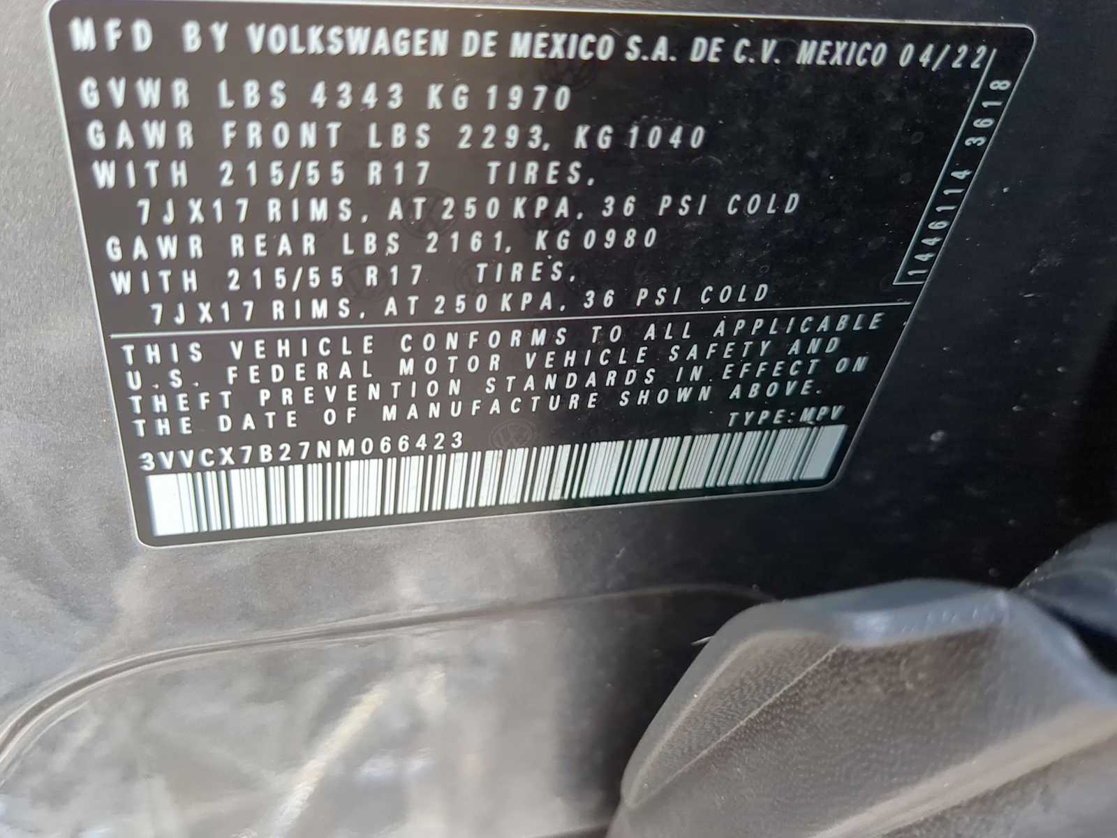 2022 Volkswagen Taos S 32