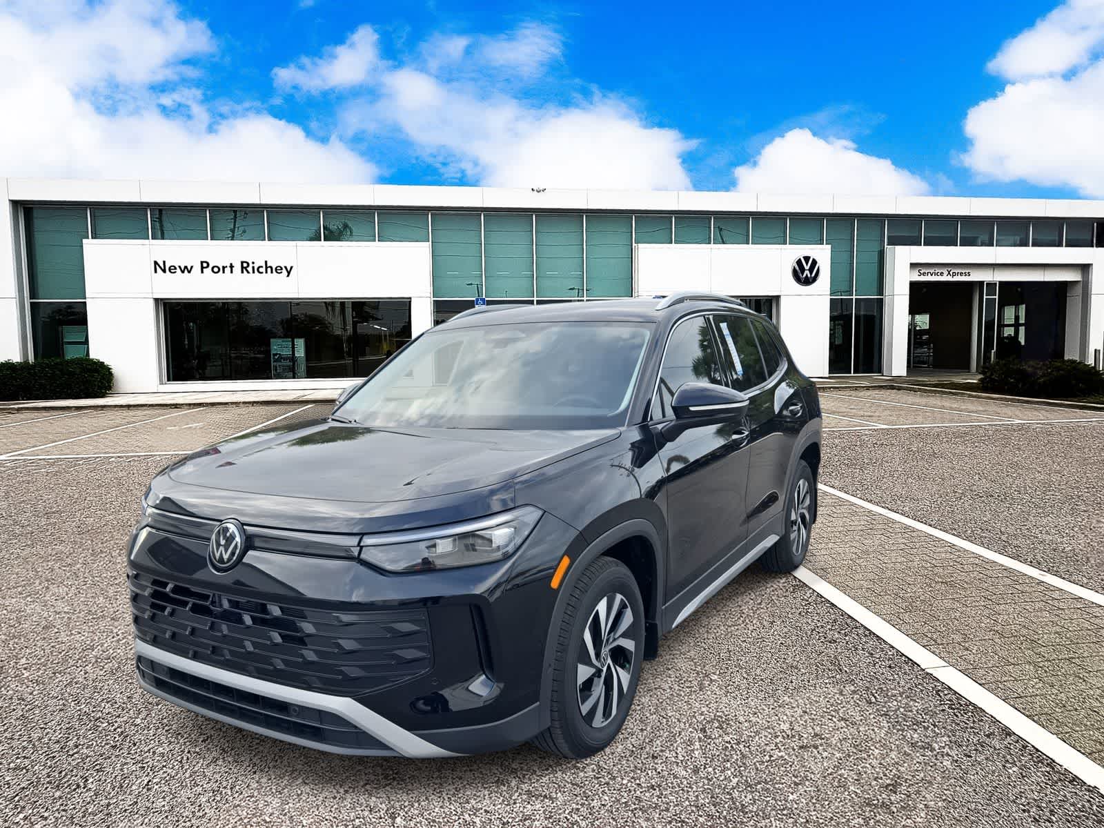 Thumbnail: 2026 Volkswagen Tiguan - 4