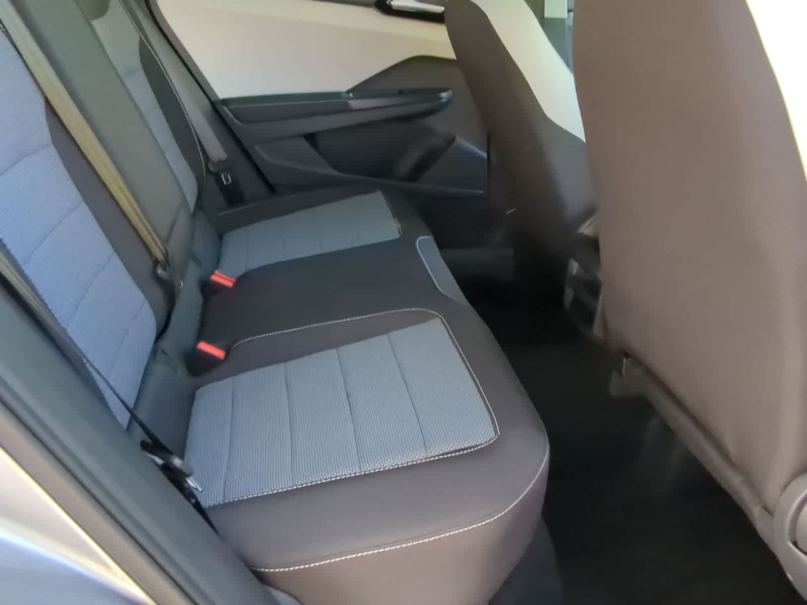 Thumbnail: 2025 Volkswagen Taos - 19