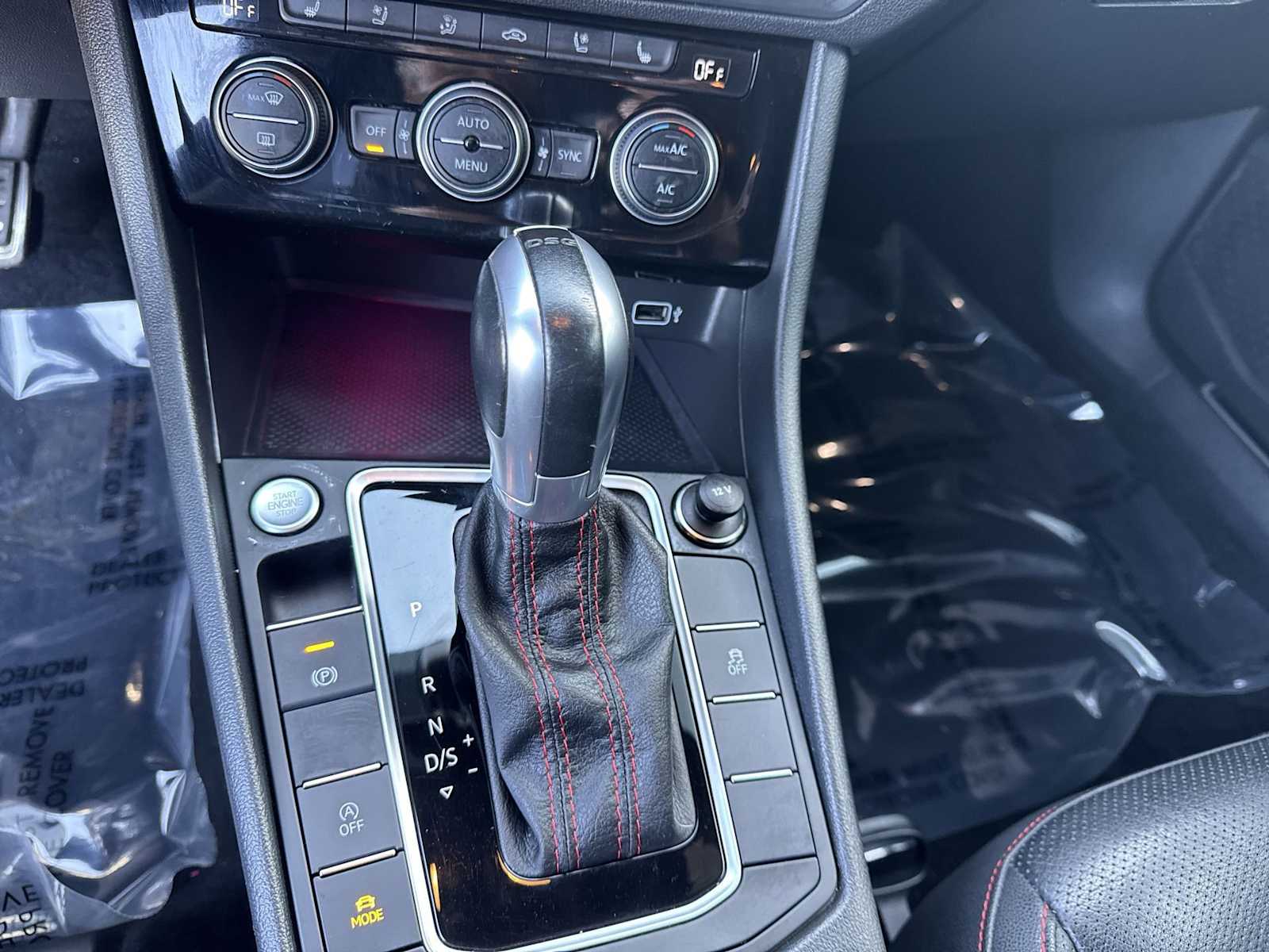 Thumbnail: 2019 Volkswagen Jetta - 29