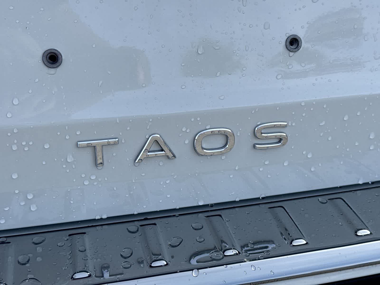 Thumbnail: 2026 Volkswagen Taos - 11
