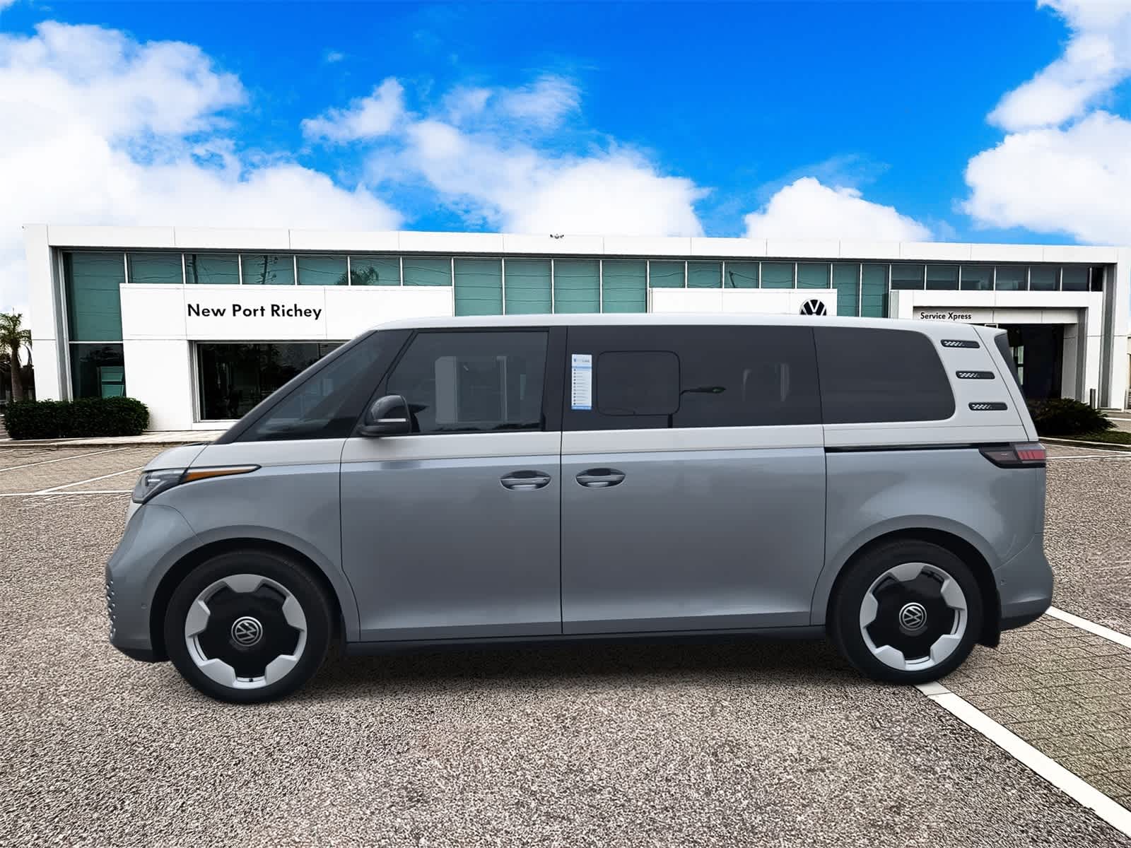 Thumbnail: 2025 Volkswagen ID.Buzz - 5