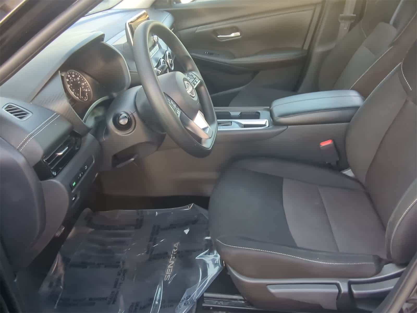 Thumbnail: 2025 Nissan Sentra - 23