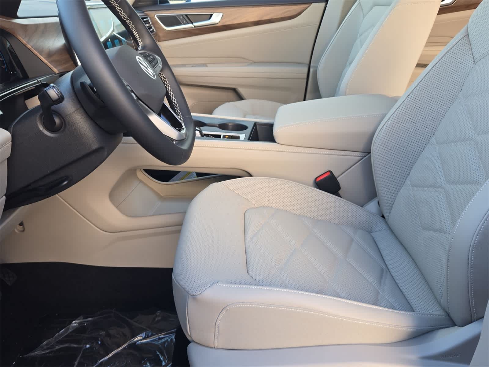 Thumbnail: 2026 Volkswagen Atlas - 17