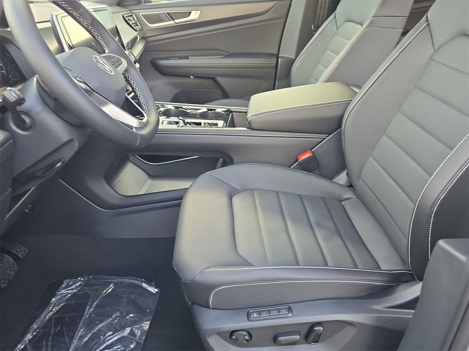 Thumbnail: 2026 Volkswagen Atlas - 24