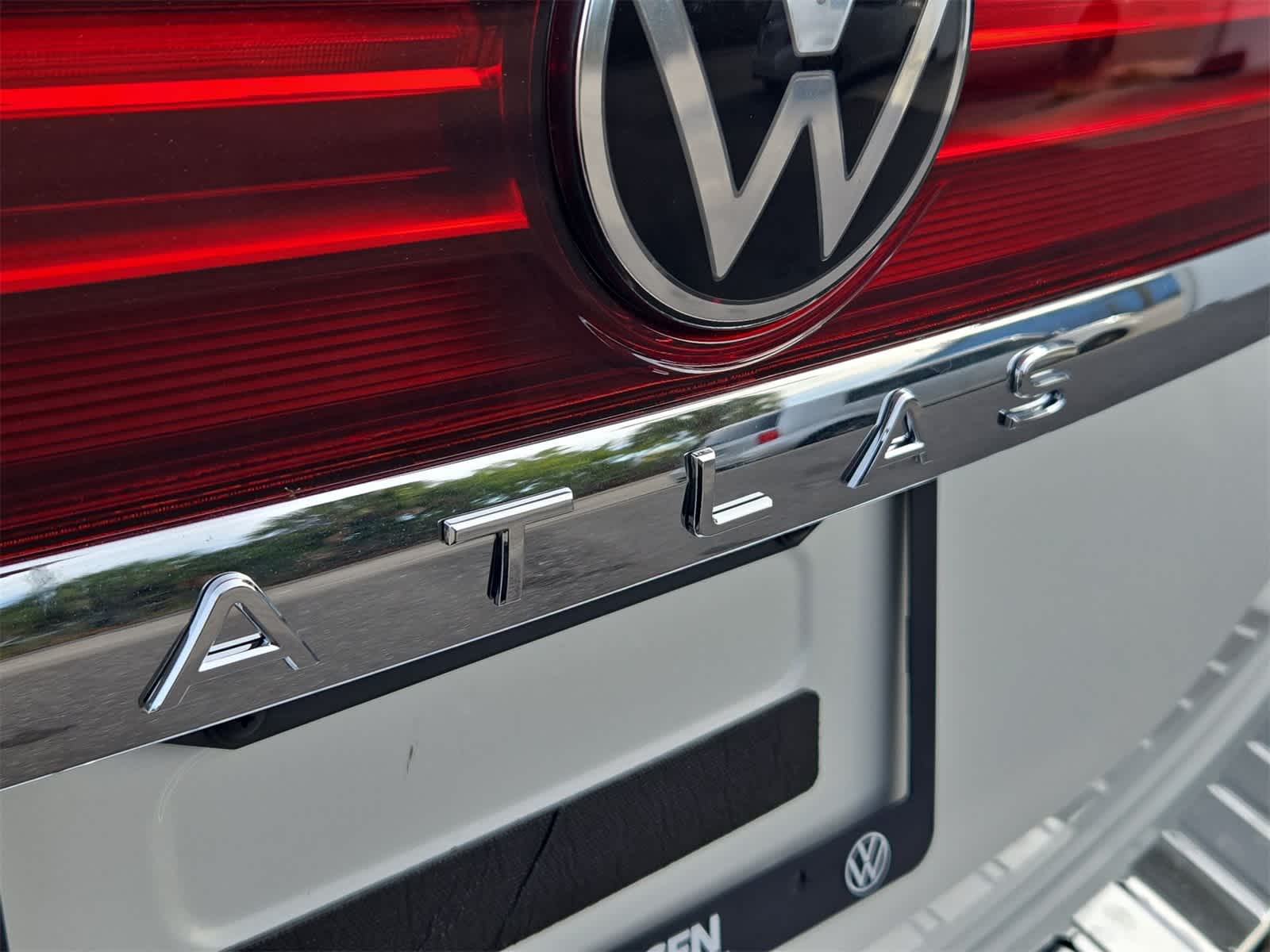 Thumbnail: 2026 Volkswagen Atlas - 13