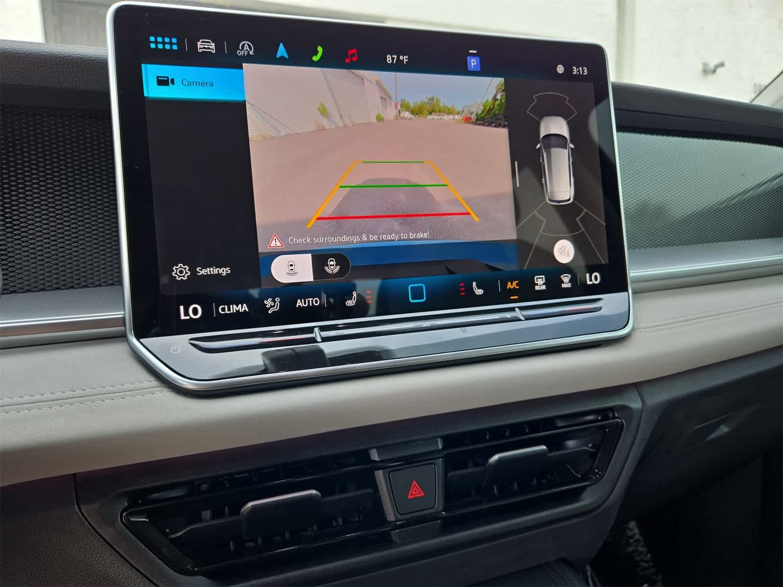 Thumbnail: 2025 Volkswagen Tiguan - 28