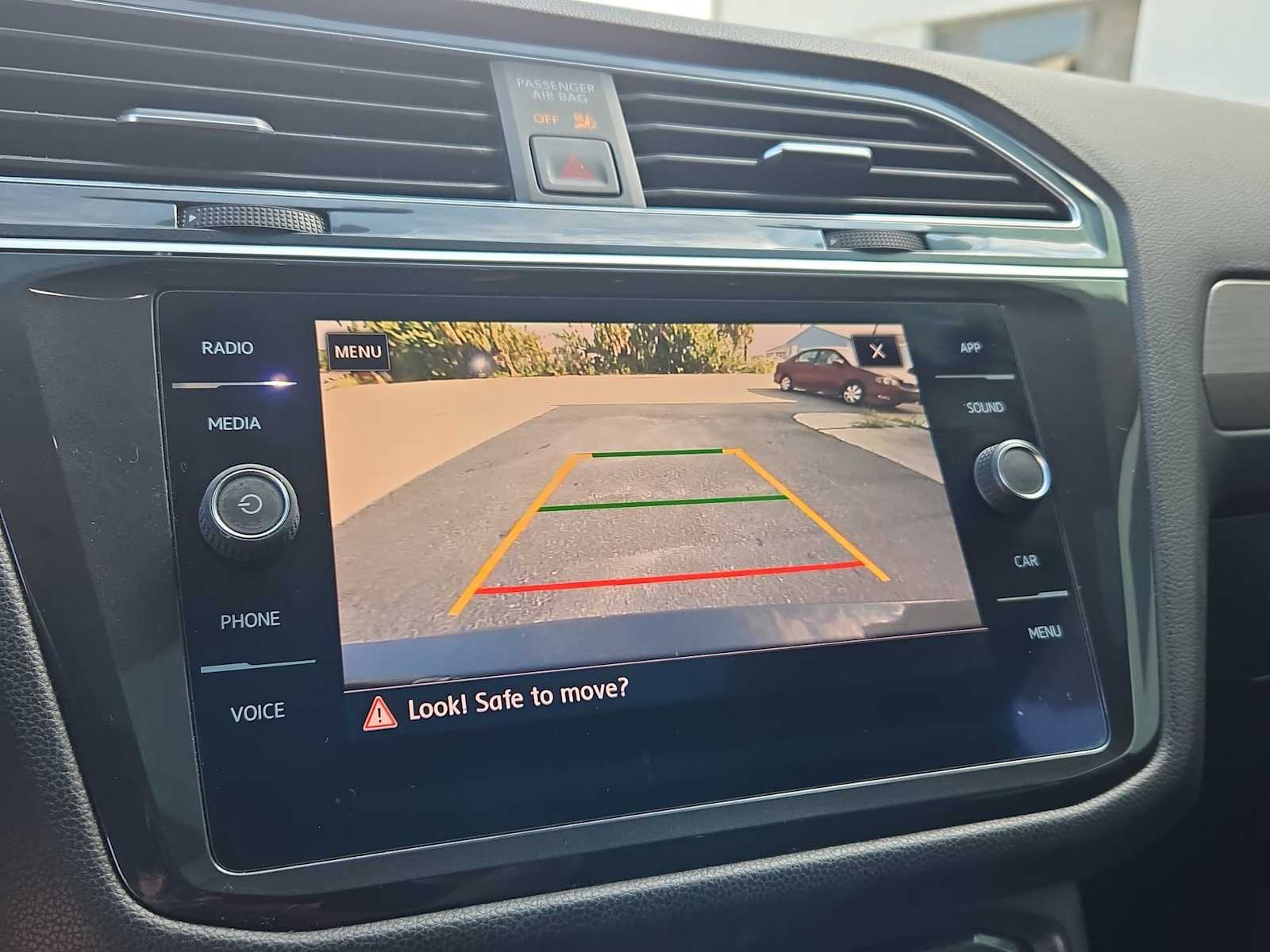 Thumbnail: 2019 Volkswagen Tiguan - 27