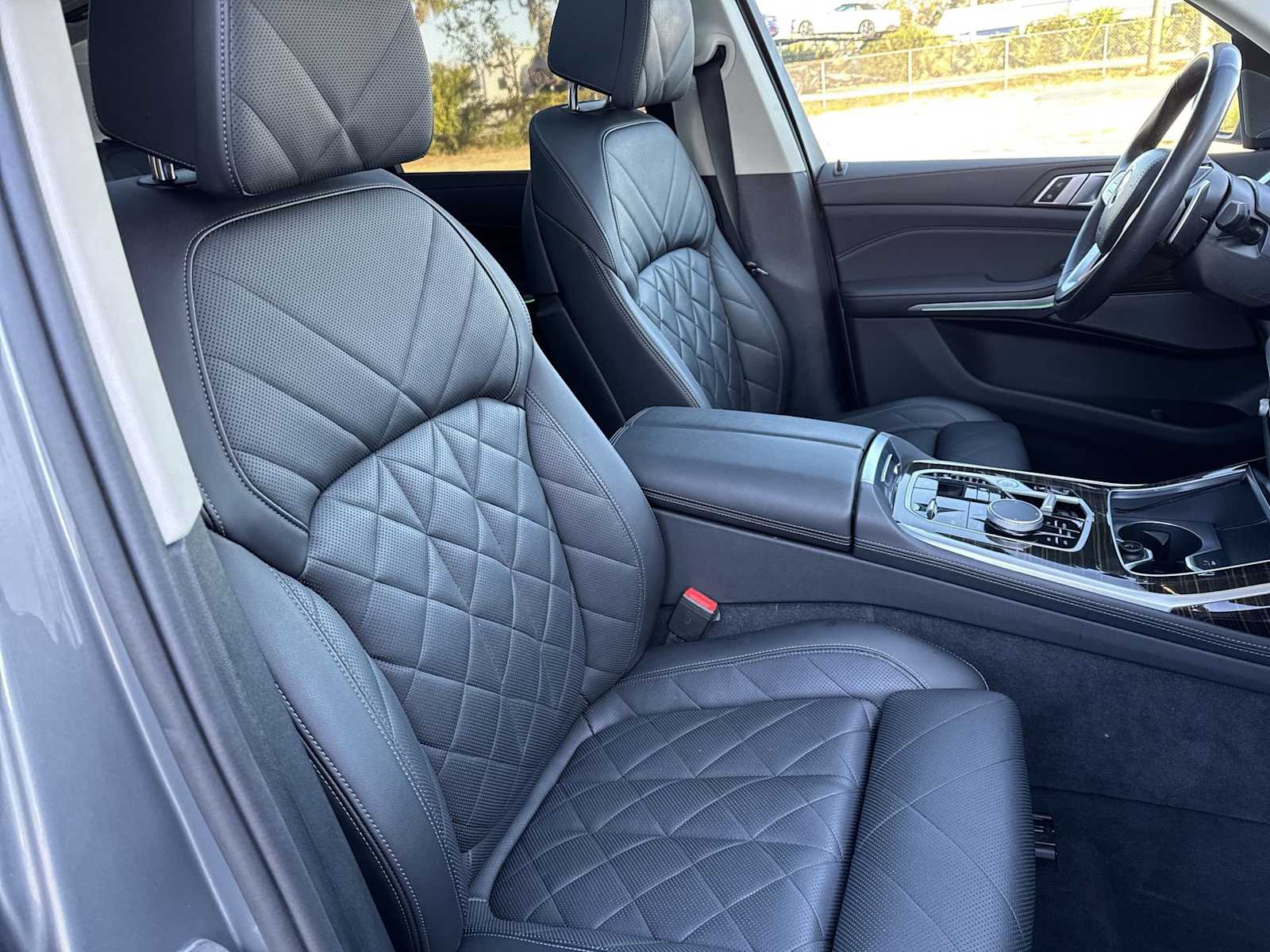 Thumbnail: 2024 BMW X7 - 22