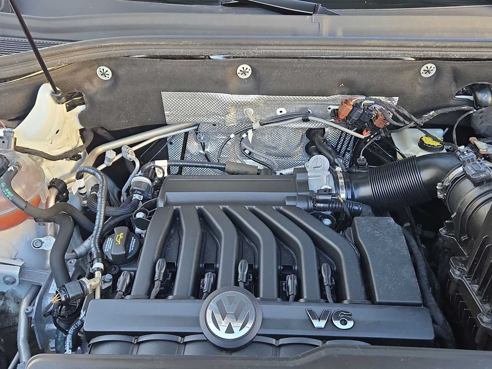 Thumbnail: 2023 Volkswagen Atlas - 15