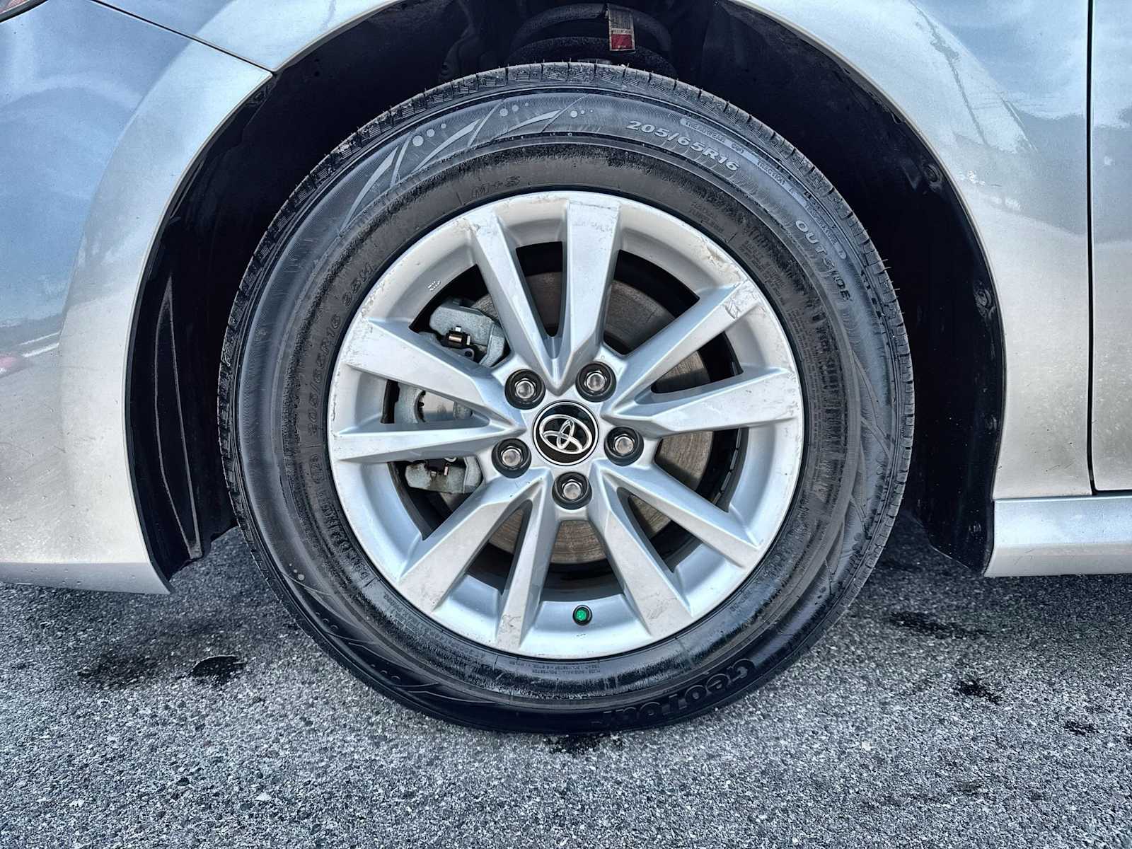 Thumbnail: 2025 Toyota Camry - 12