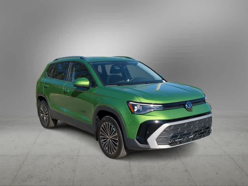 Thumbnail: 2025 Volkswagen Taos - 2