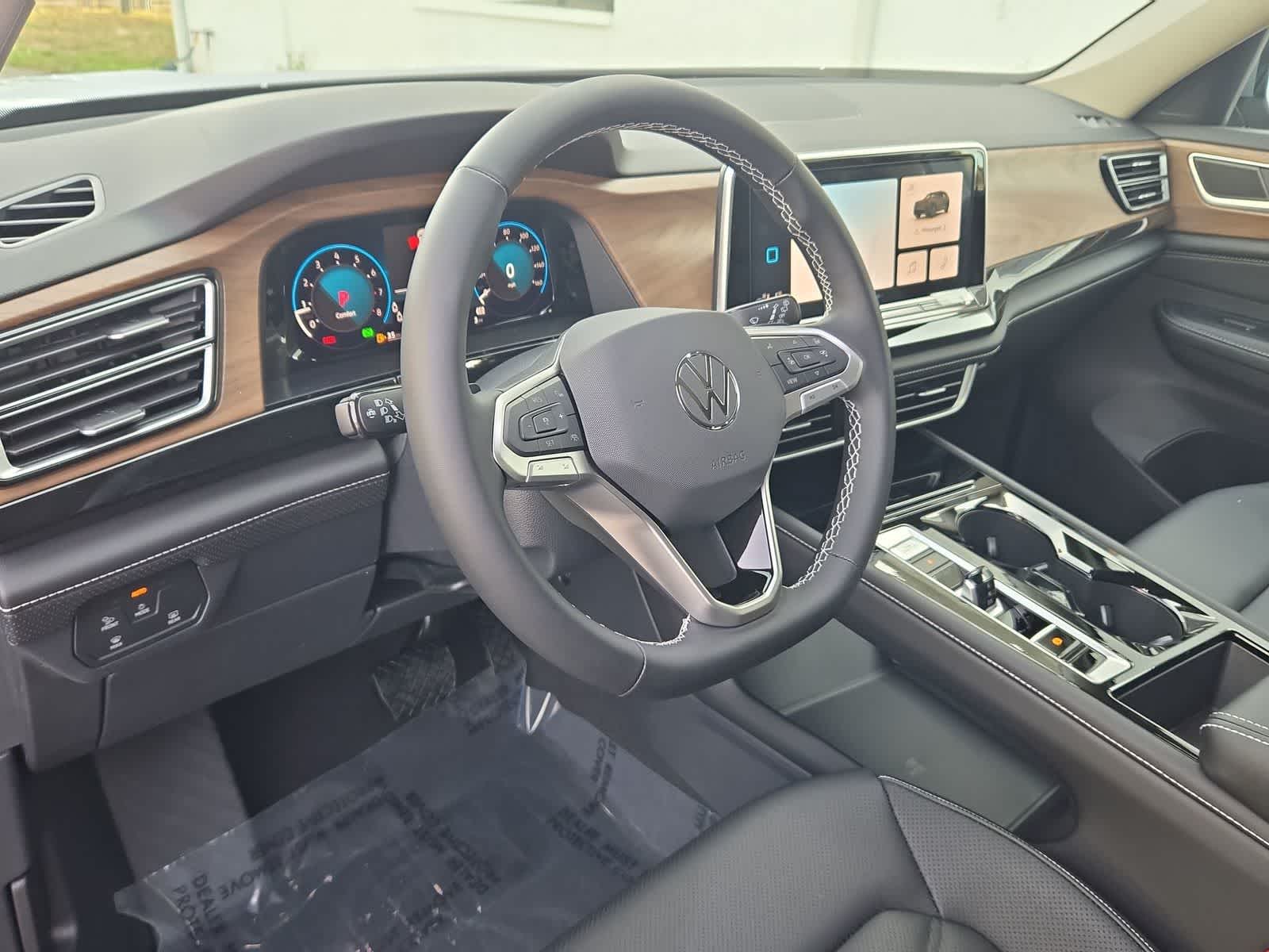 Thumbnail: 2026 Volkswagen Atlas - 10