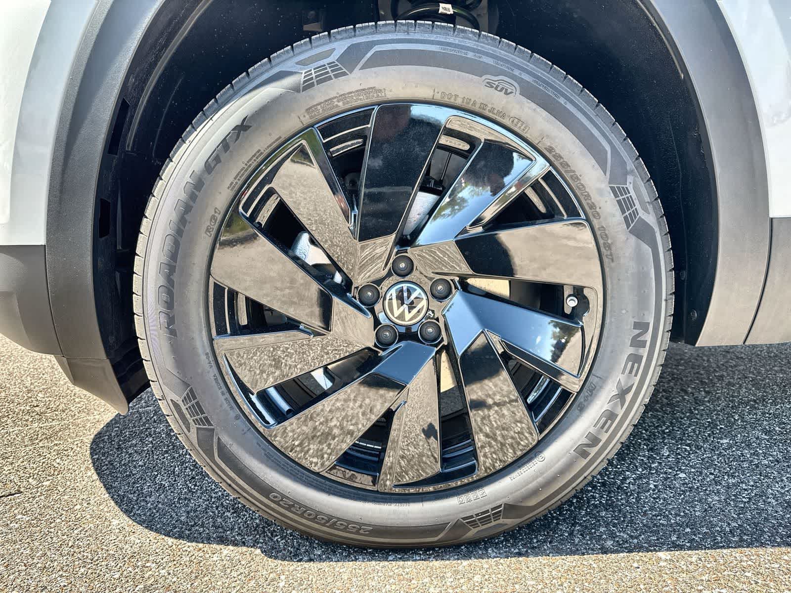 Thumbnail: 2026 Volkswagen Atlas - 11