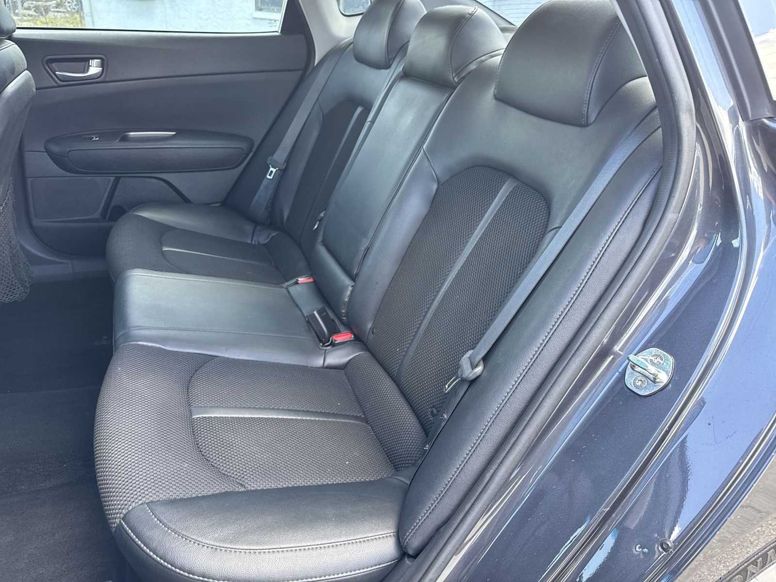 Thumbnail: 2019 Kia Optima - 19